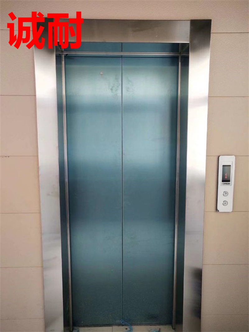 工地電梯門套